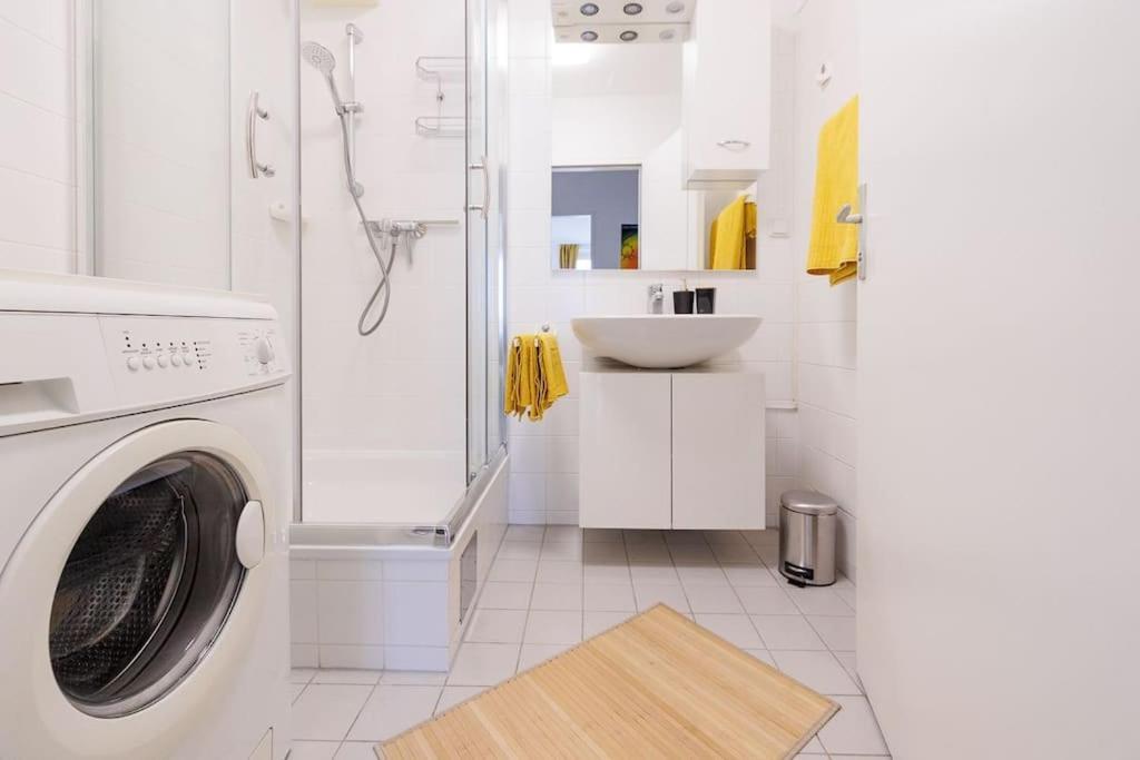 New! Cozy & Lovely Home In The 3Rd District Viena Exterior foto